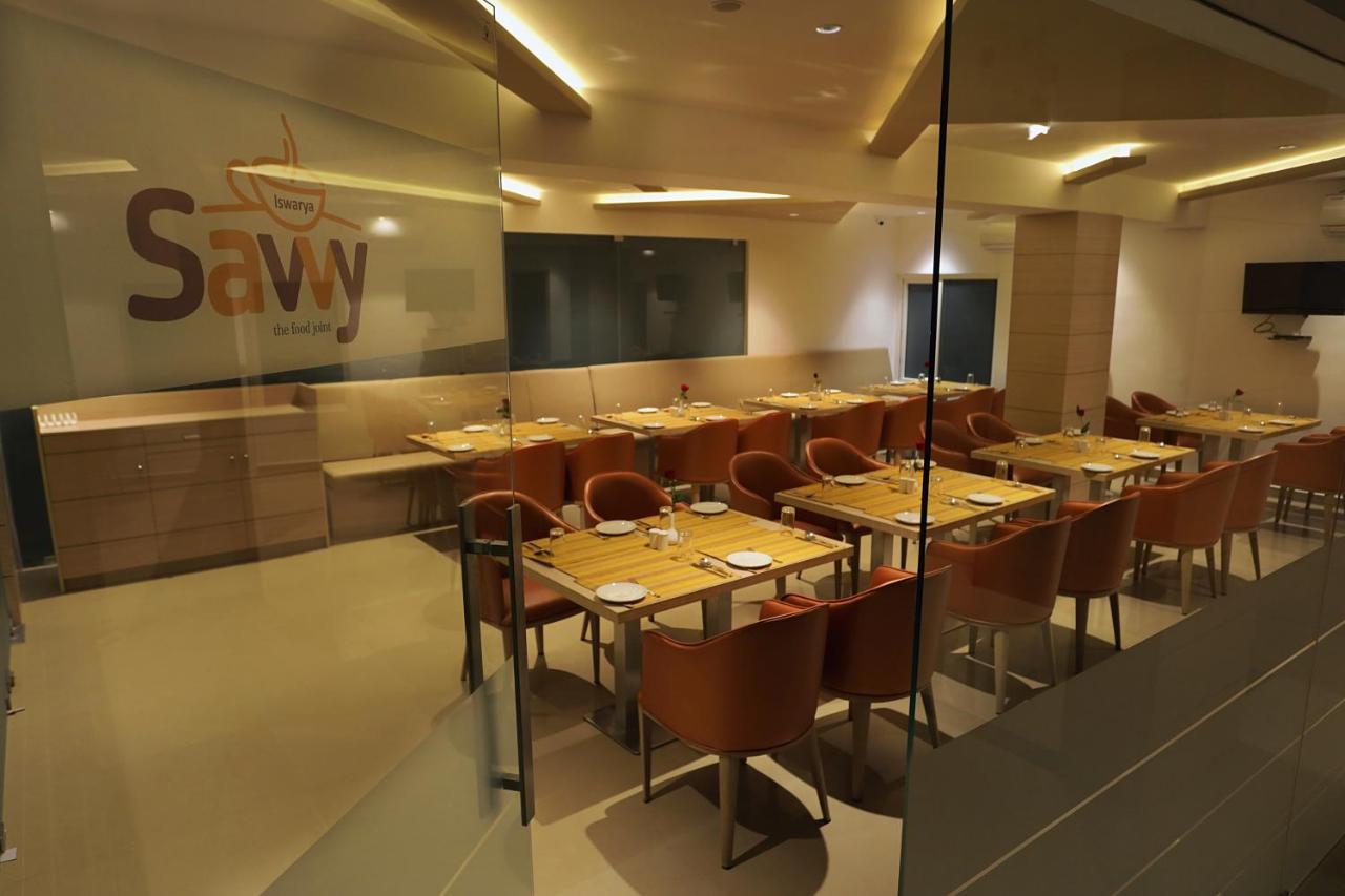 Iswarya Residency Hotel กัตตะยัม ภายนอก รูปภาพ